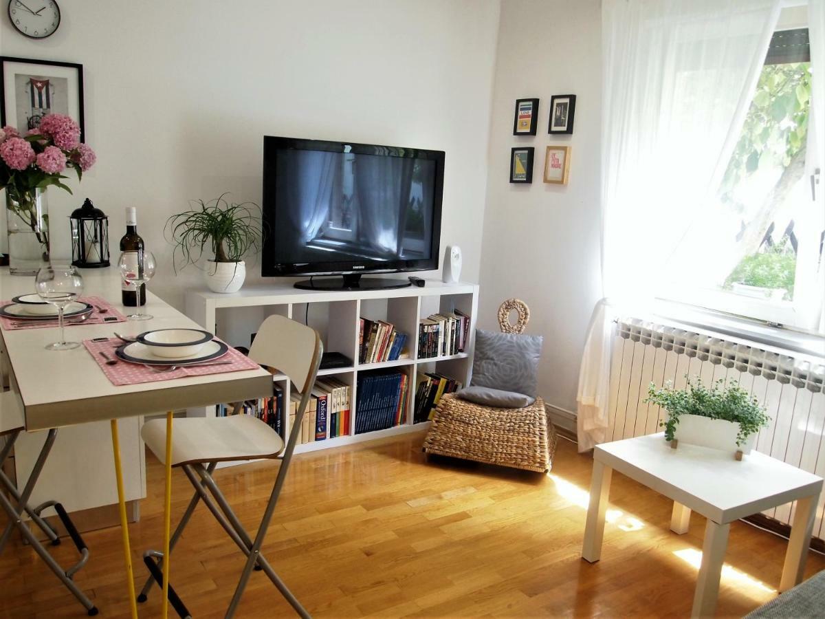 Chic Apartment Загреб Екстериор снимка